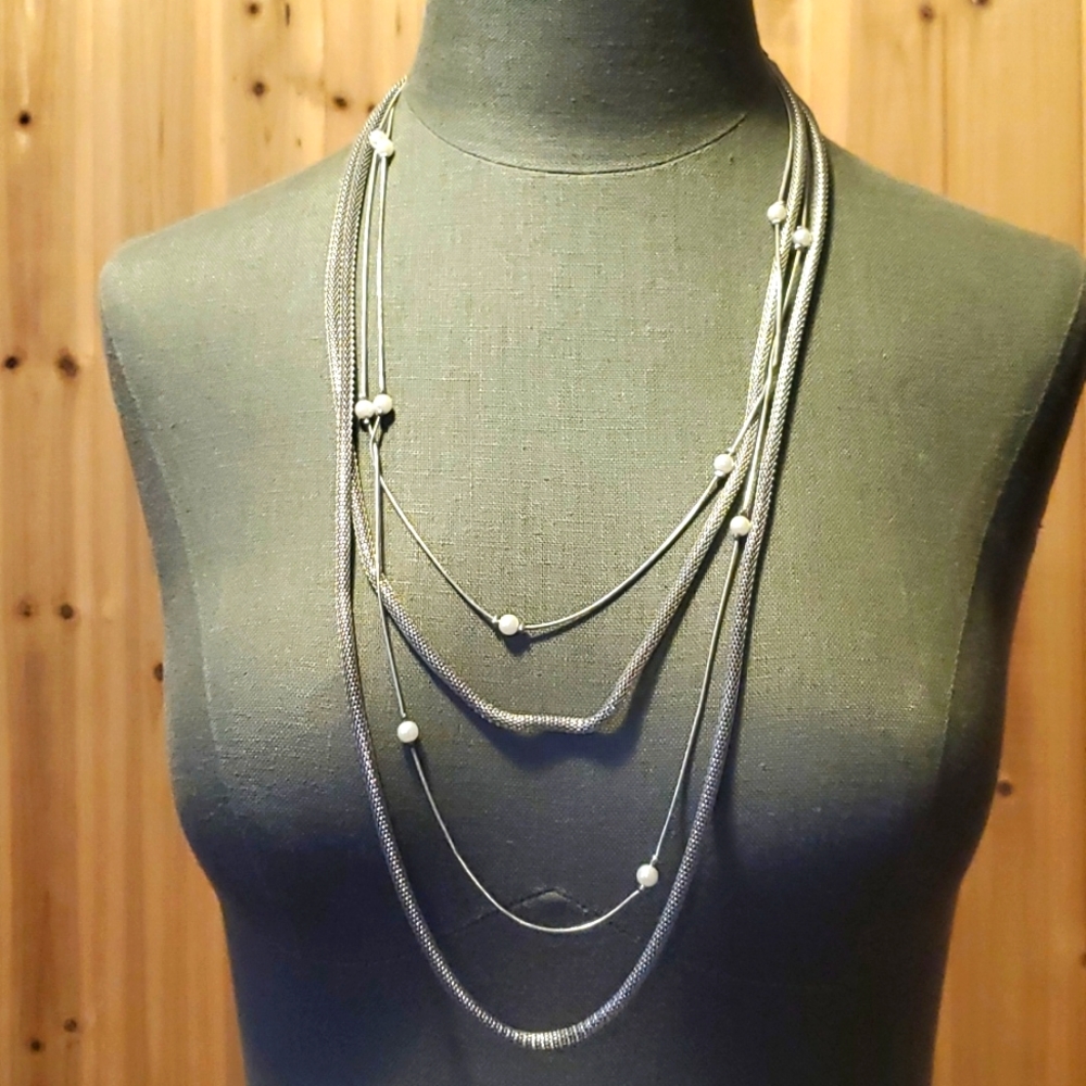 Multi strand silver chain and pearls necklace